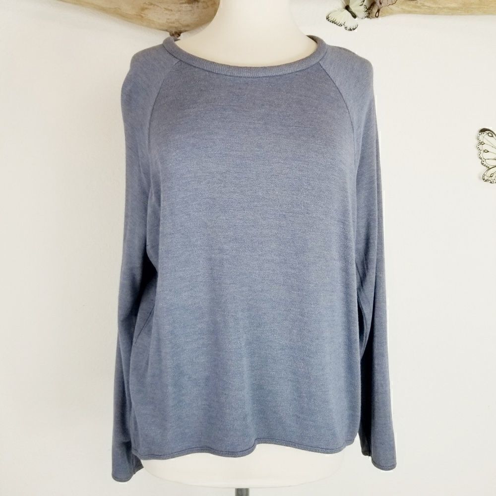 Lou & grey heathered blue jersey knit sweater